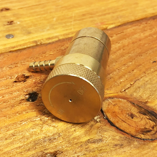 Oxygen Regulator for Disposable O2 Tanks - Brass 1