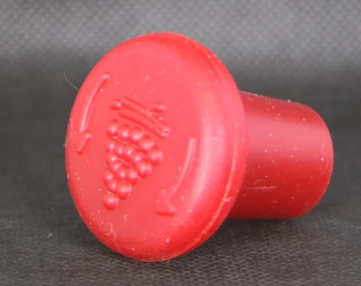 Wine Bottle Stopper - Red solid color - Silicone with Hand Hold