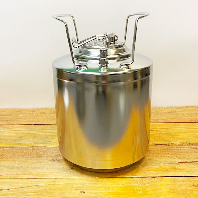 New Ball Lock Keg - 2.4 gallon - 9 liter