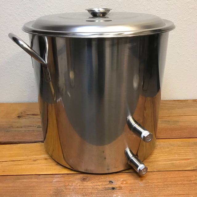Stainless Kettle - 32 qt - 8 gallon - Two welded ports, both plugged