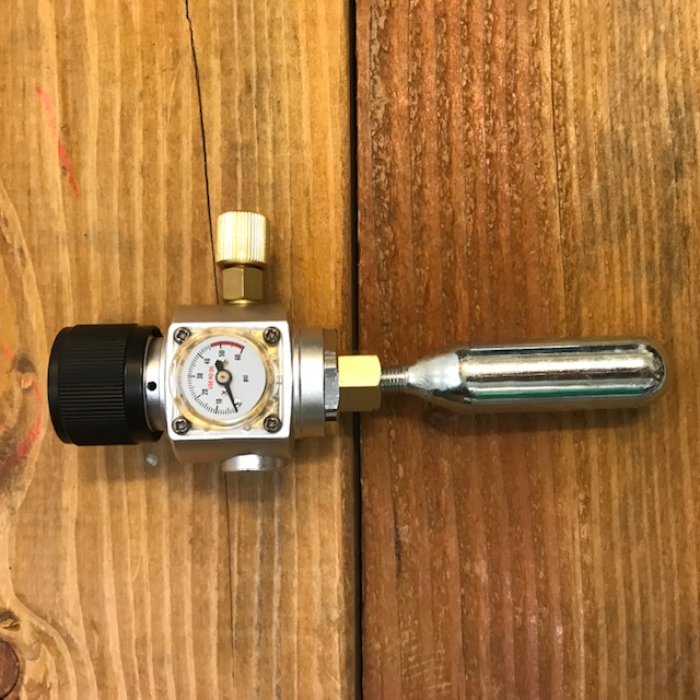 Mini CO2 Regulator - KLF Model - 0-60 PSI 2