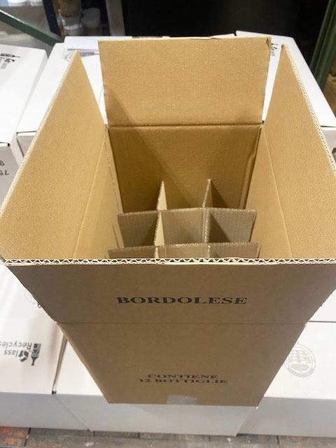 Empty Cardboard Carrier Box for Bordeaux Wine Bottles - Holds 12 Bottles - Includes Divider