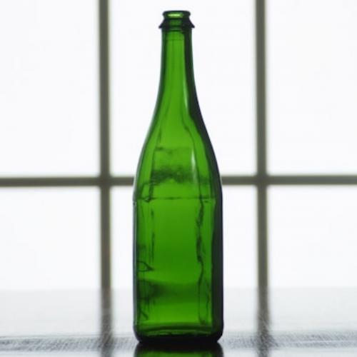 750 mL Emerald Green Champagne Bottle - Flat Bottom - 26 mm Crown Cap - 12/cs