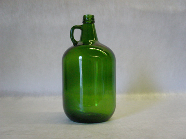 UNAVAILABLE WITH UNKNOWN ETA - 4 Liter Jug for Olive Oil - Green - Requires 38 mm Cap NOT INCLUDED