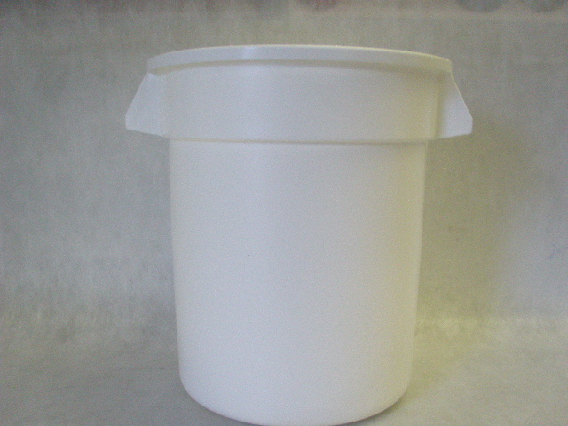 UNAVAILABLE - SOLD OUT FOR 2023 - Bucket - Food Grade Plastic - 20 Gallon - Round with Handles