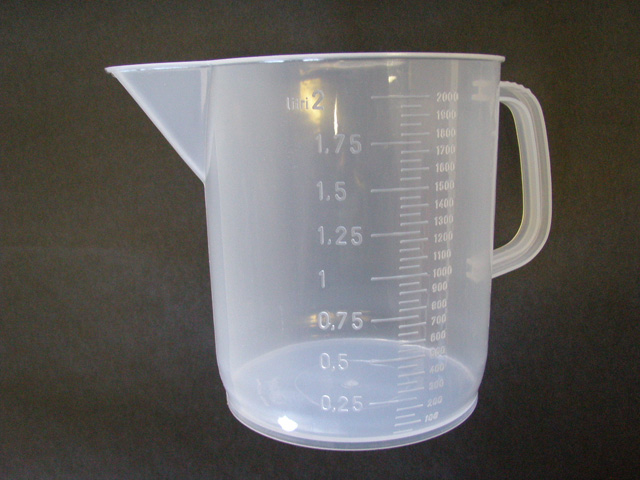 2000 mL Polypropylene Beaker with Handle, Graduated