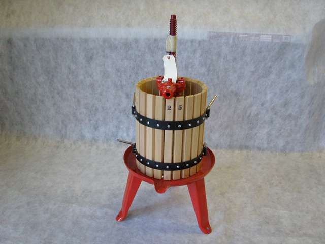 #25 Wine Press 10x14/5